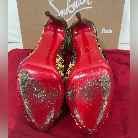 Christian Louboutin Miss Tennis 100 Butterfly Embroidered Mesh Booties 39 - Picture 5 of 7